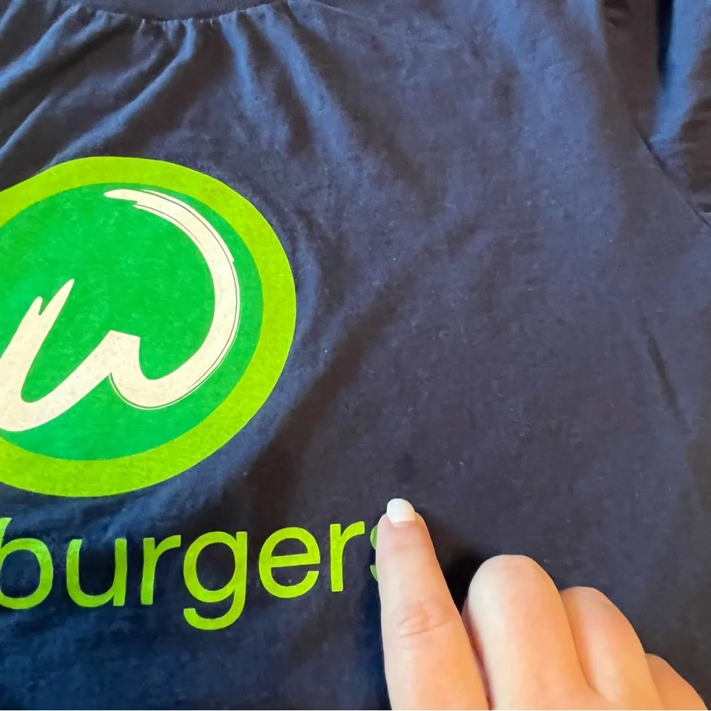 Wahlburgers Mens Size Medium Blue Shirt Our Family Our Story Our Burgers Reality